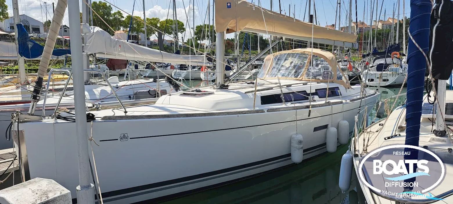 Dufour Yachts DUFOUR 335 GRAND LARGE Sejlbåd 2013, med VOLVO PENTA motor, Frankrig