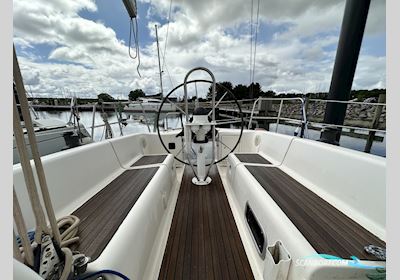 Elan 333 Sejlbåd 2006, med Volvo Penta MD 2030 motor, Danmark