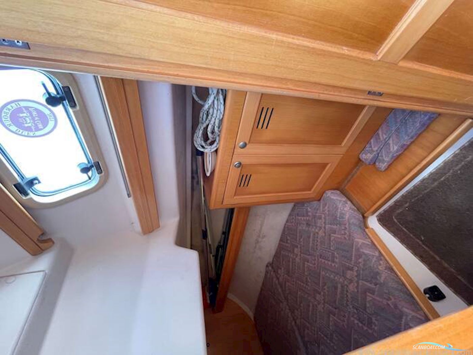 Elan Marine 295