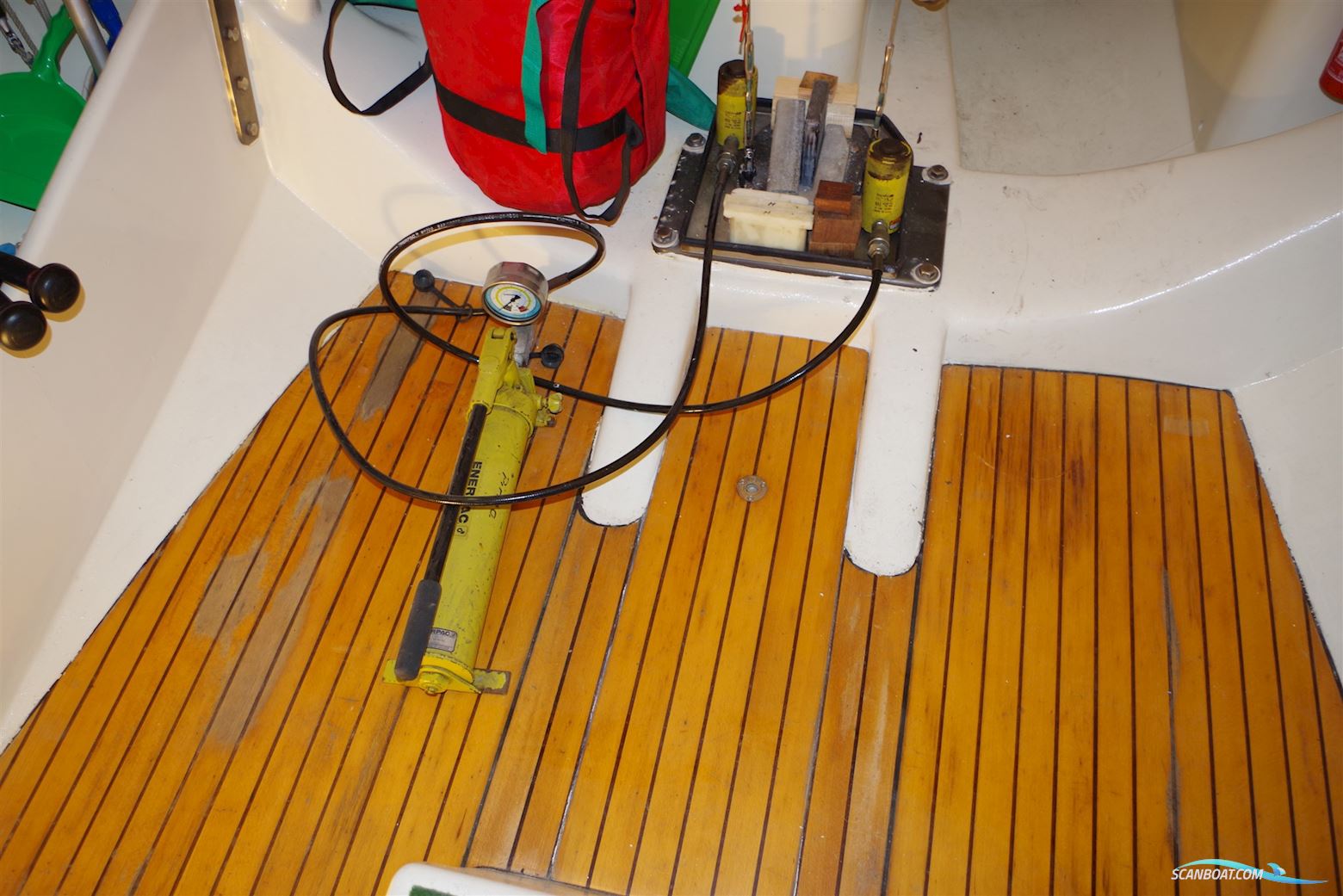 Esprit Racing Yachts USA Eintonner Cruiser/Racer