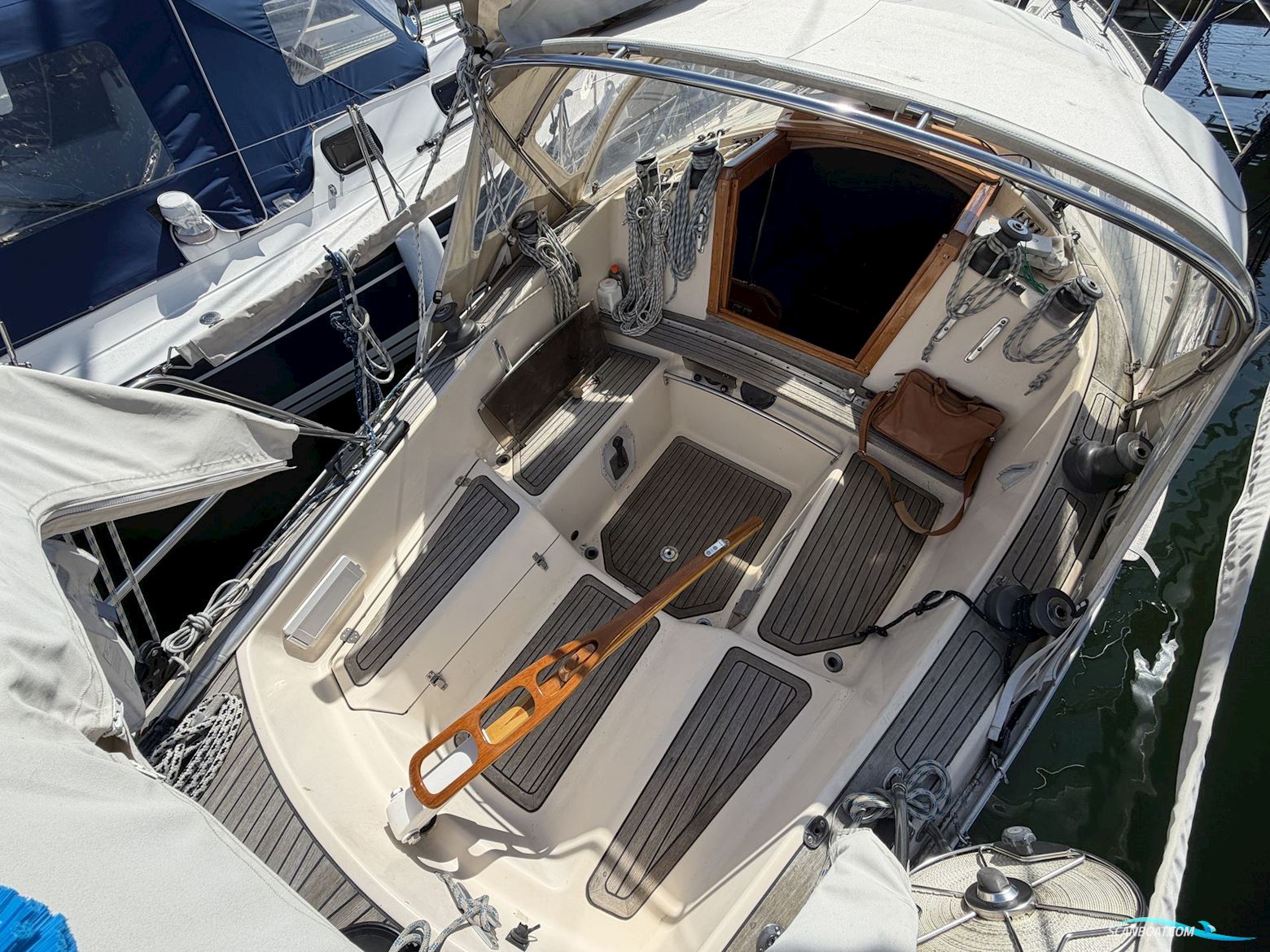 Fandango 32