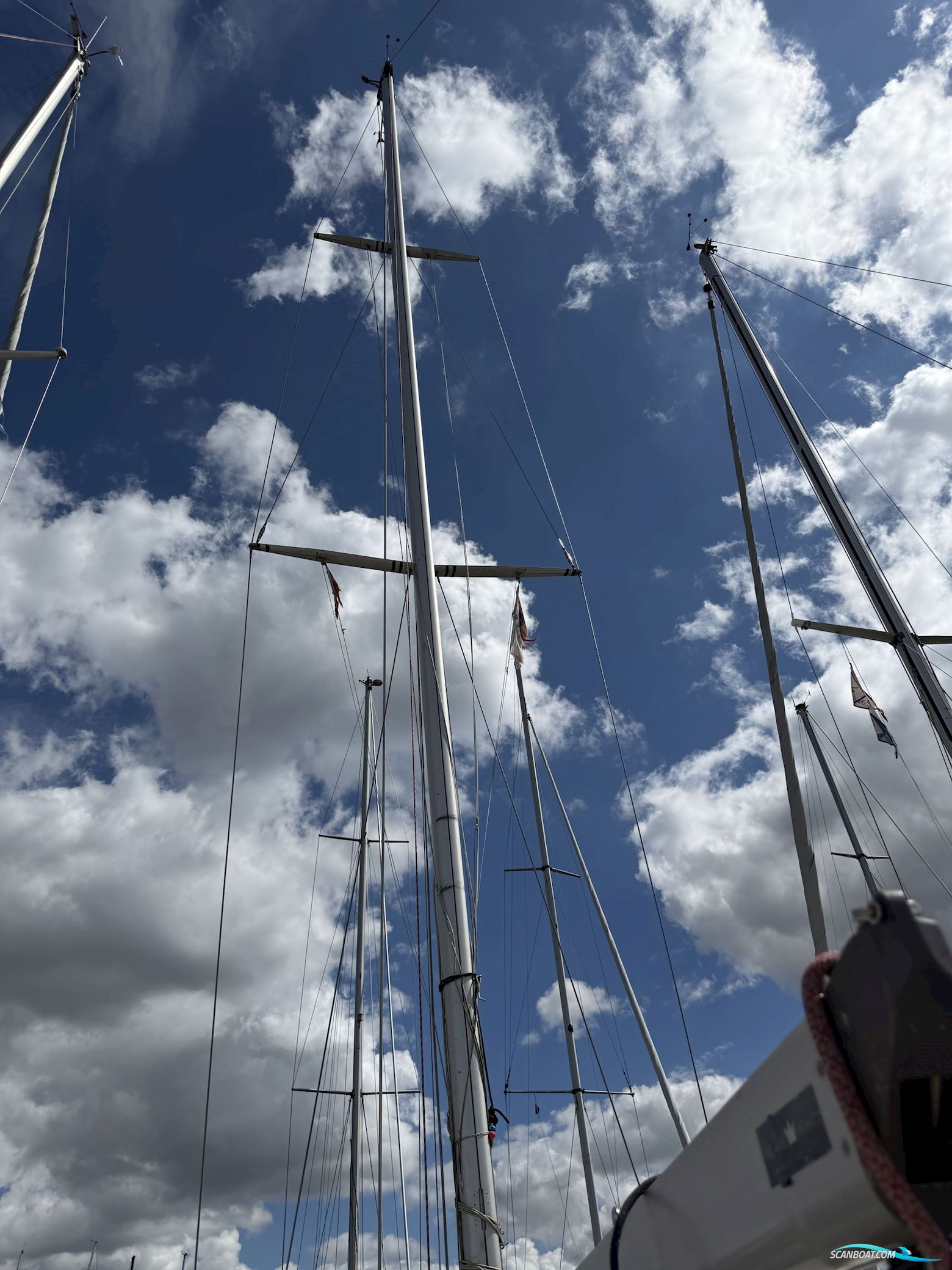 Fandango 32