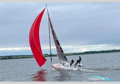 Fareast Fareast 28R Sejlbåd 2016, med Suzuki Four Stroke 6PS motor, Tyskland