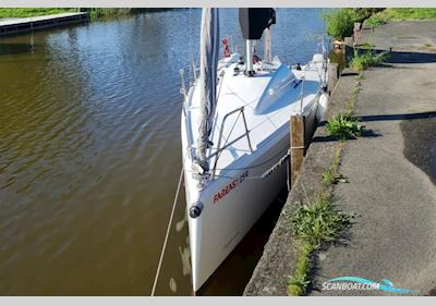 Fareast Fareast 28R Sejlbåd 2016, med Suzuki Four Stroke 6PS motor, Tyskland