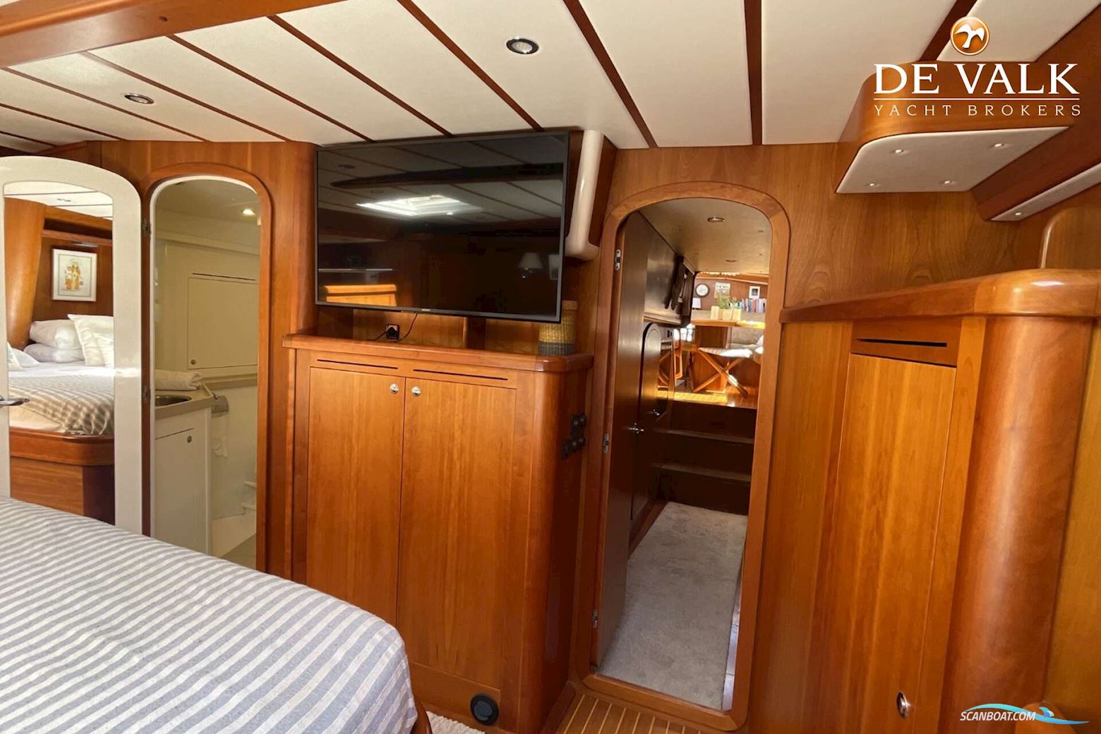 Farr 63 Pilot House