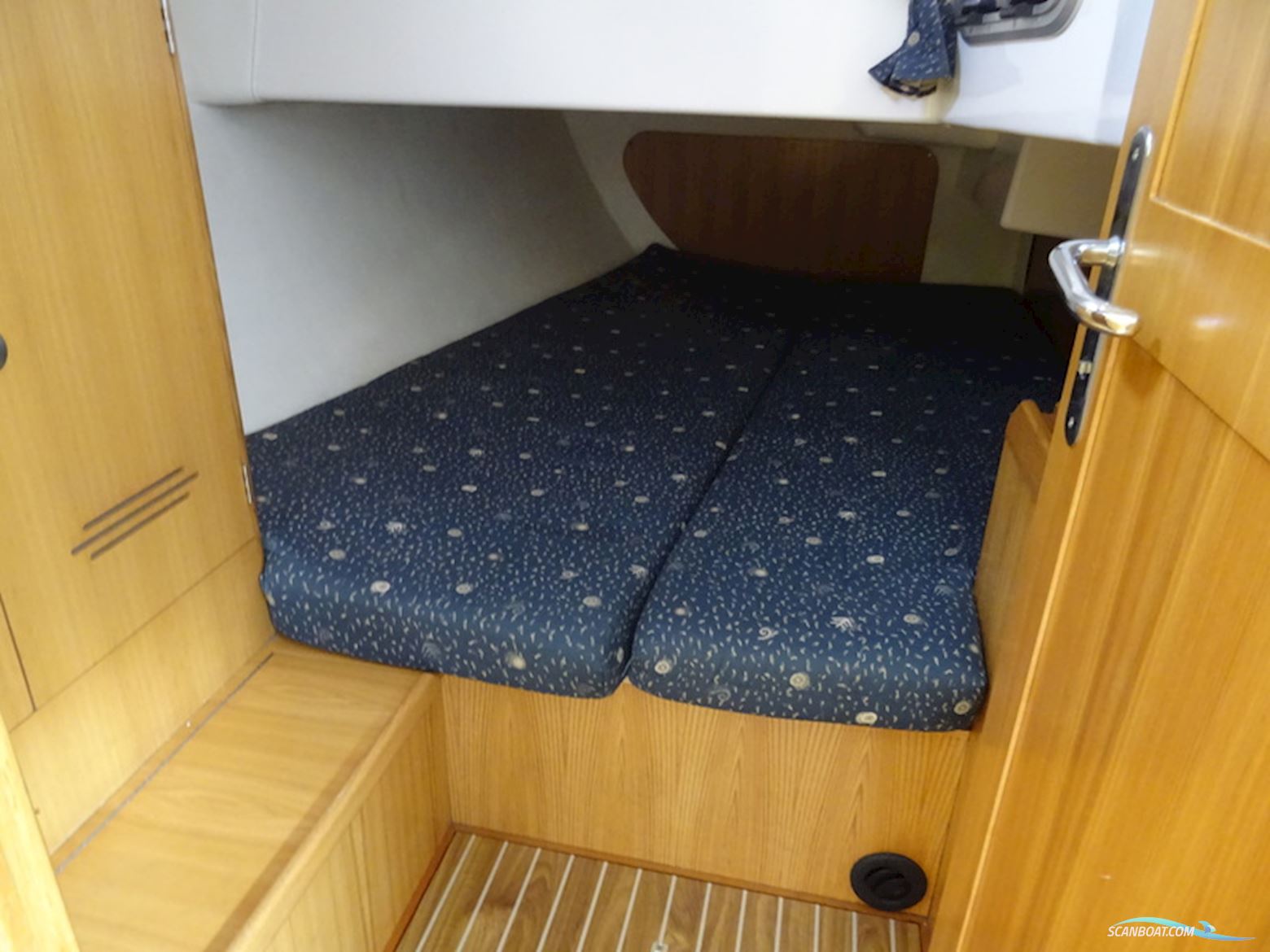 Feeling 36 Lift Keel