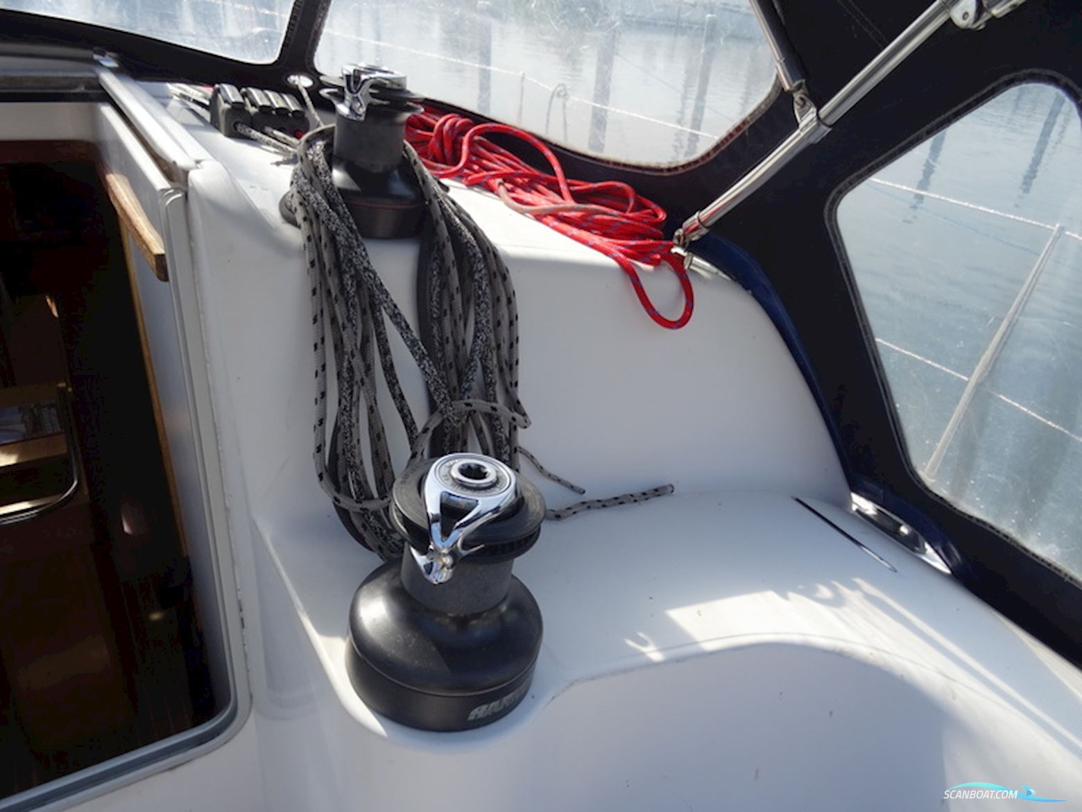 Feeling 36 Lift Keel