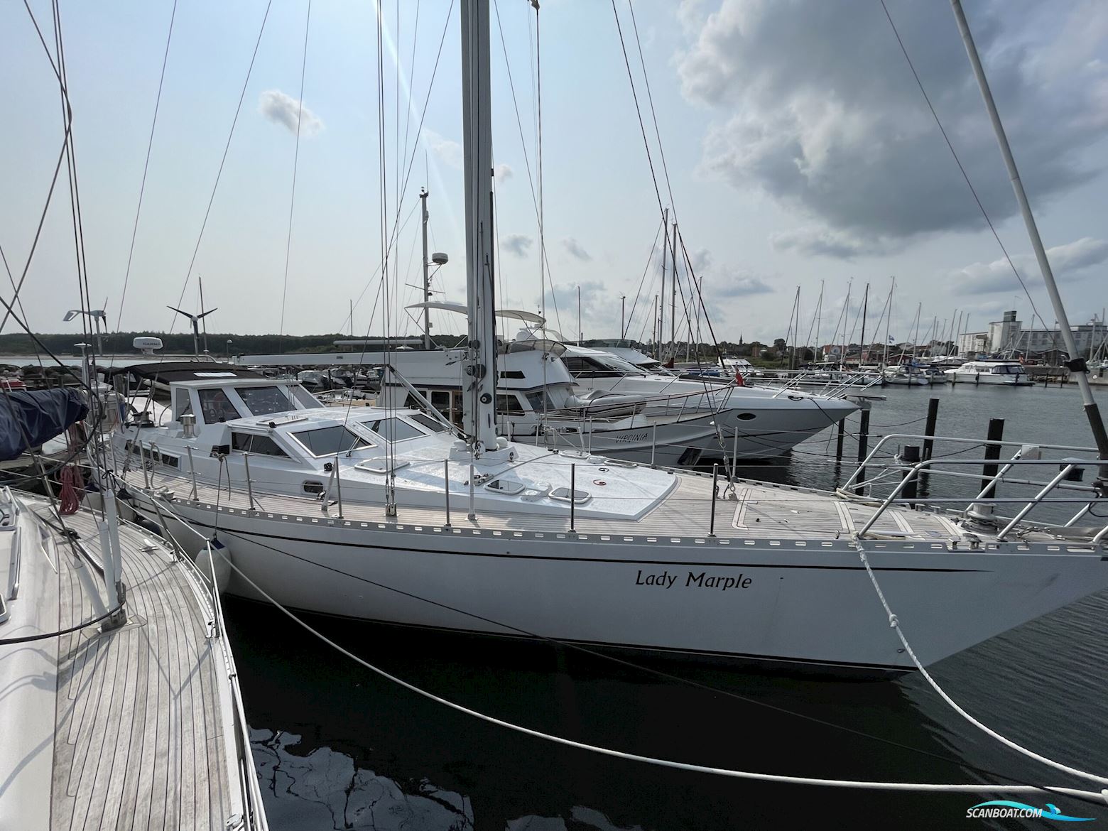 Ferretti Altura 53, Fantastisk Vedligeholdt Sejlbåd 1981, med Nanni motor, Danmark
