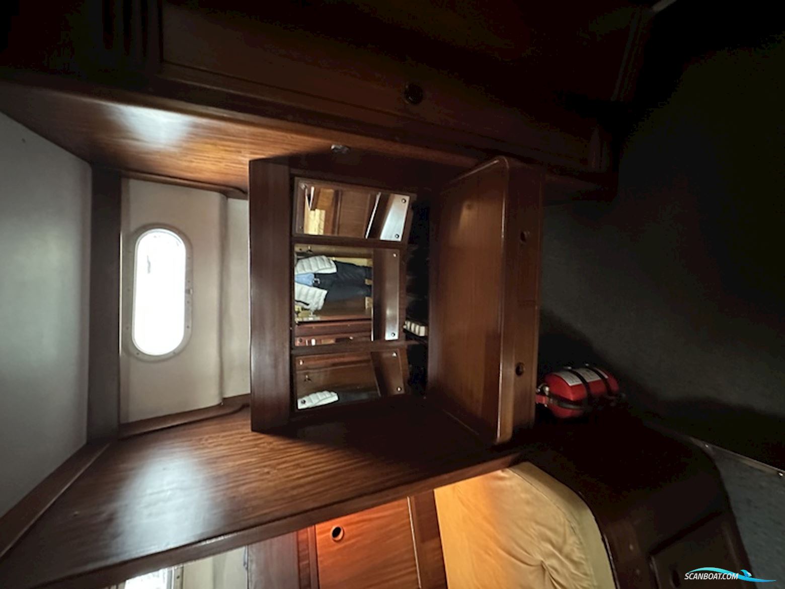 Finnrose 45 Deck saloon