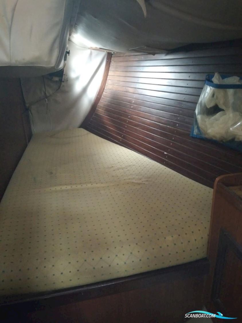 First Beneteau 42