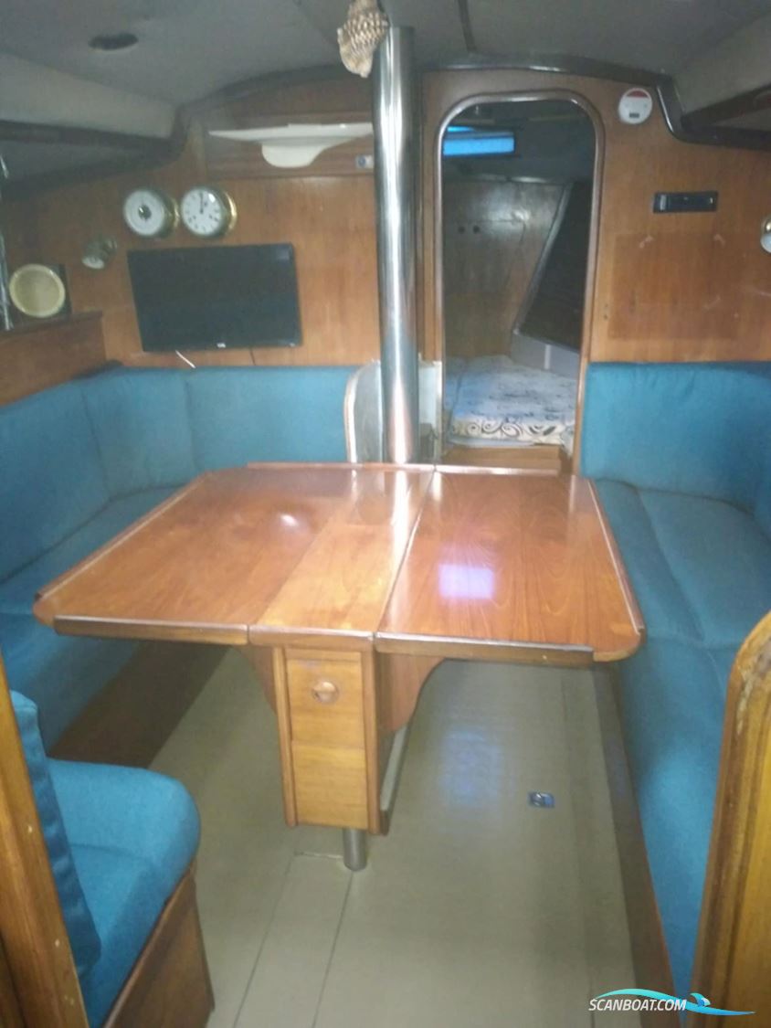 First Beneteau 42