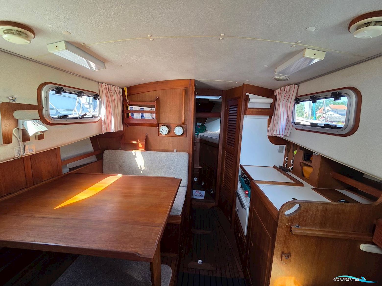Fisher 25