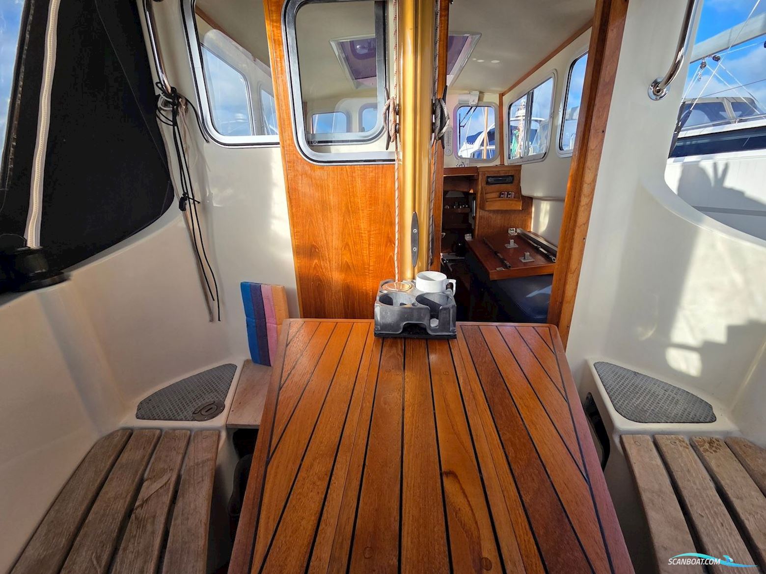 Fisher 30 Ketch