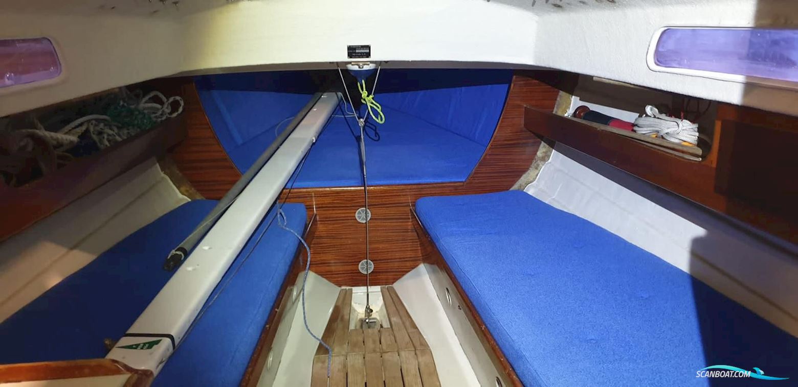 Folkeboot mit Harbeck Trailer