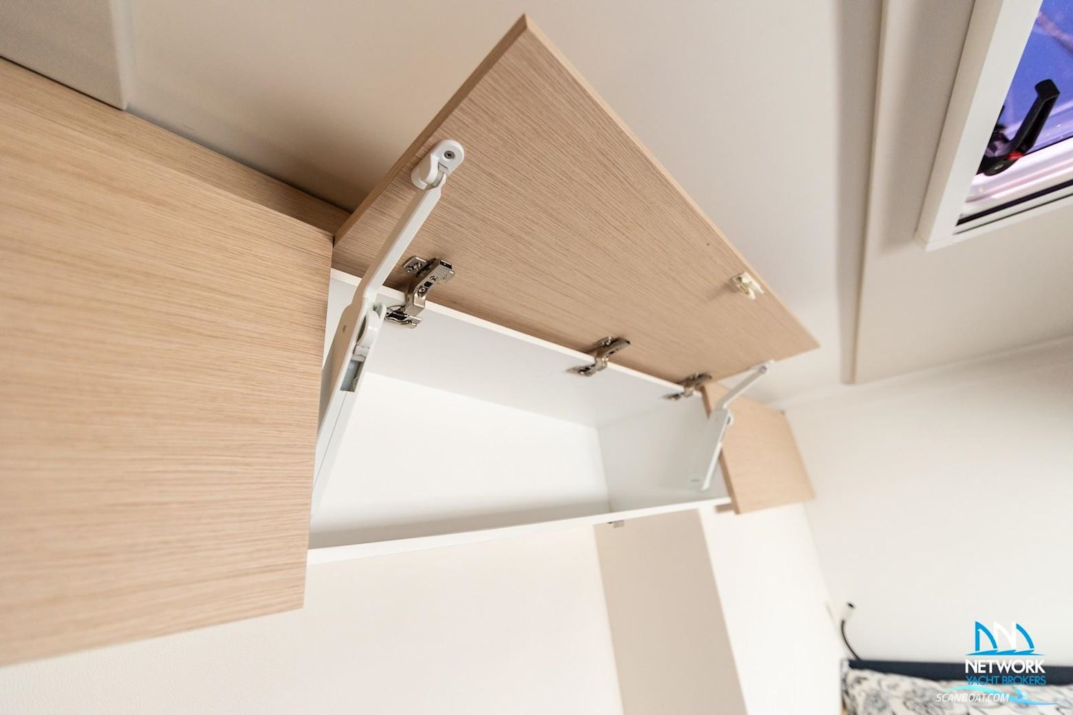 Fountaine Pajot Astrea 42