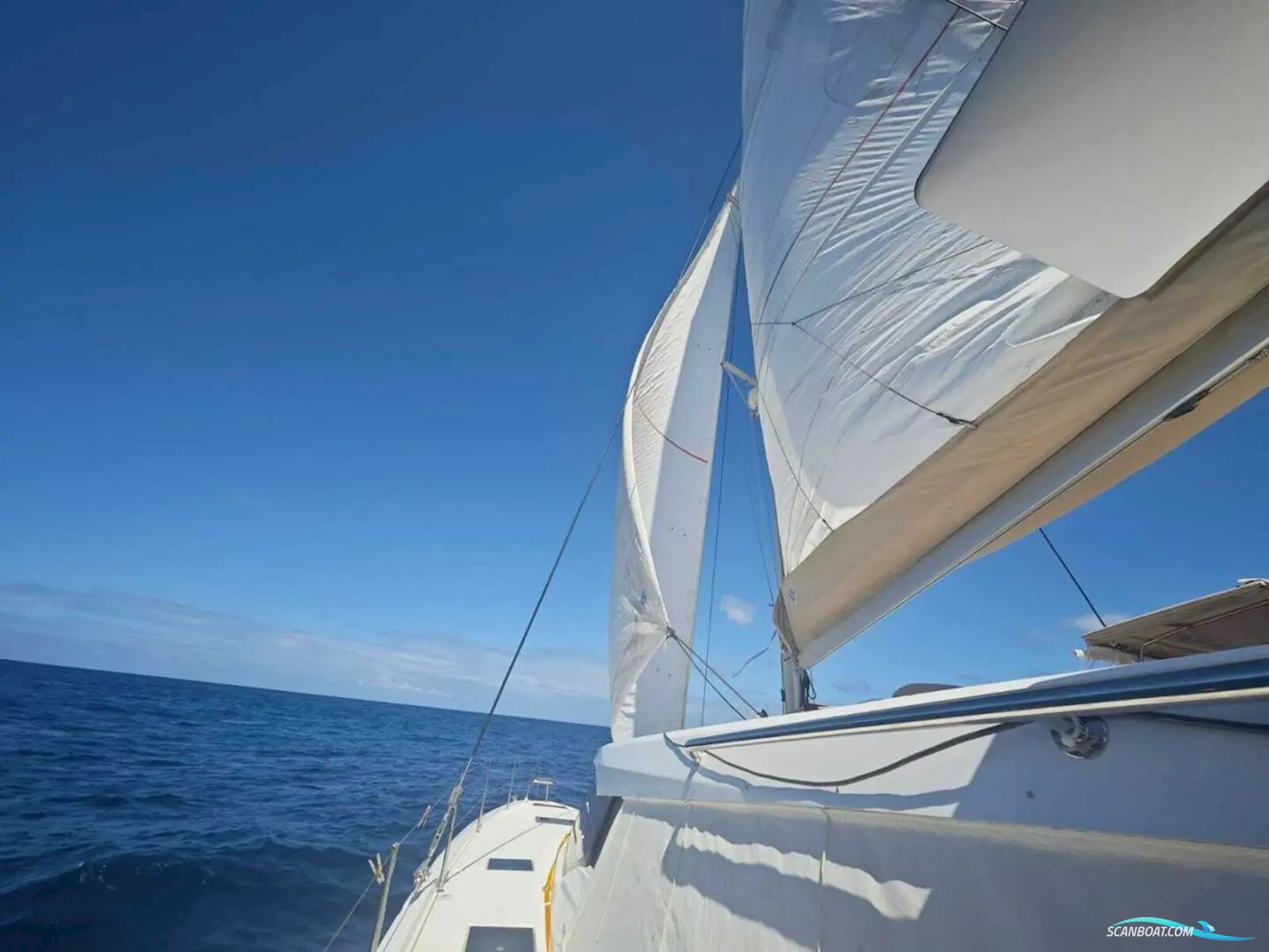 Fountaine Pajot Astrea 42