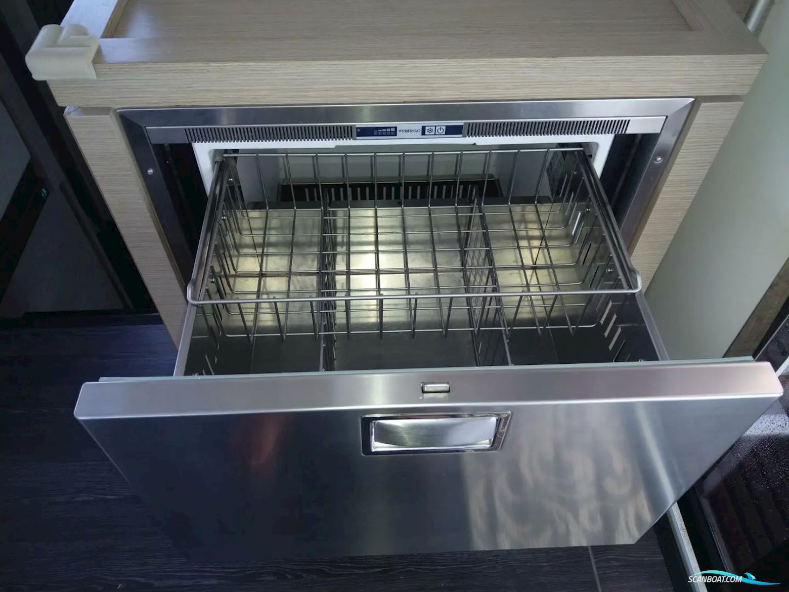 Fountaine Pajot Astrea 42