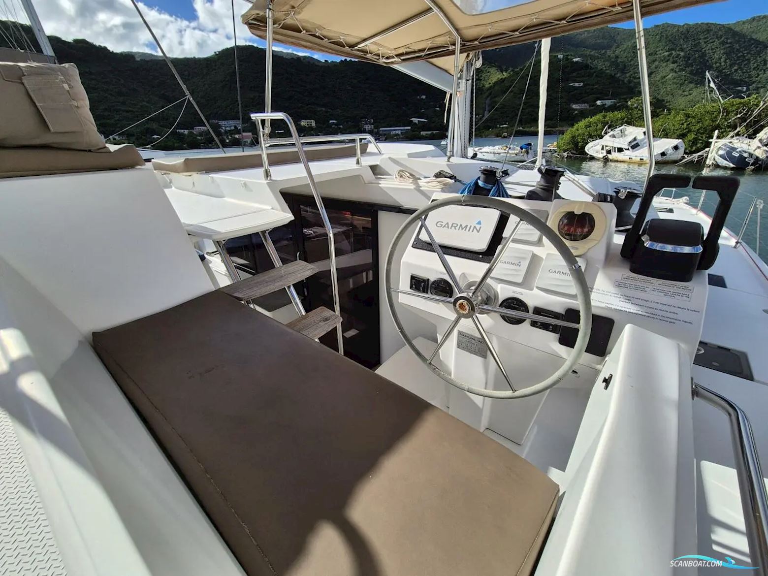 Fountaine Pajot Saona 47