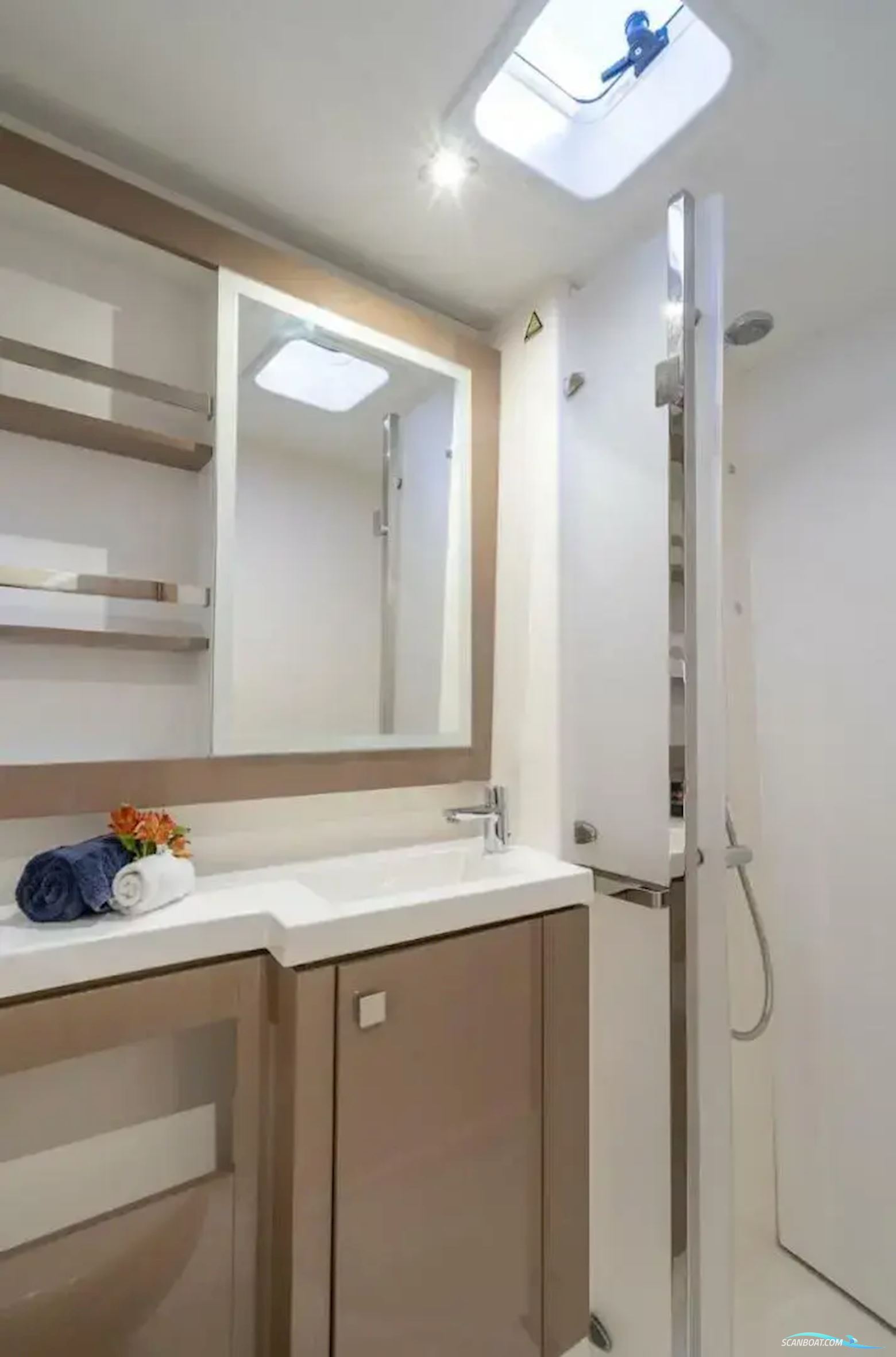 Fountaine Pajot Saona 47