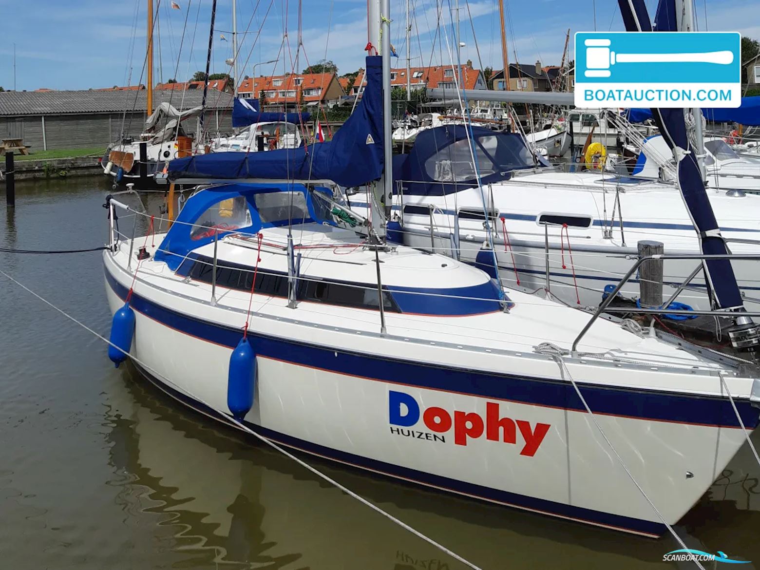 Friendship 28 Sejlbåd 1990, med Volvo Penta motor, Holland