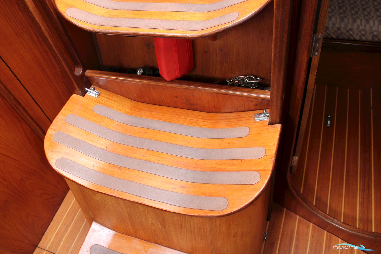 Gilbert Marine Gib'Sea 402 Master