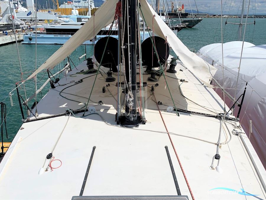 Goetz Farr 53 Custom