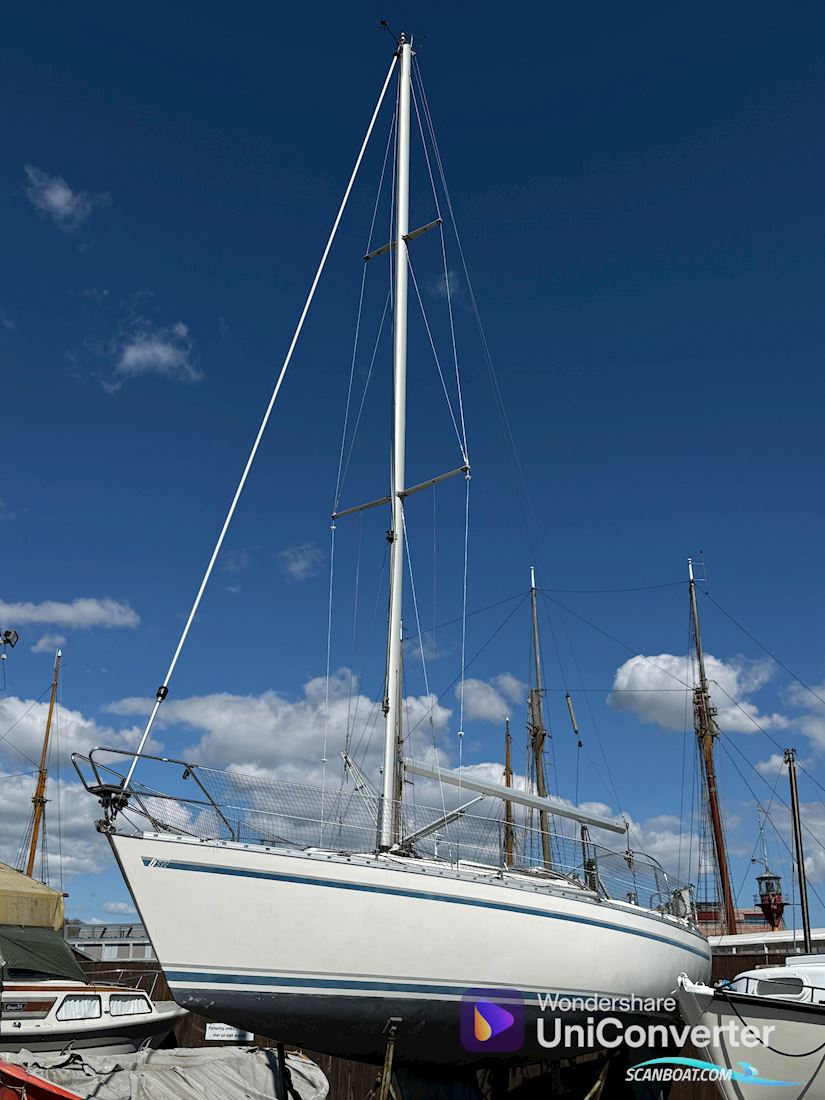 Granada 32