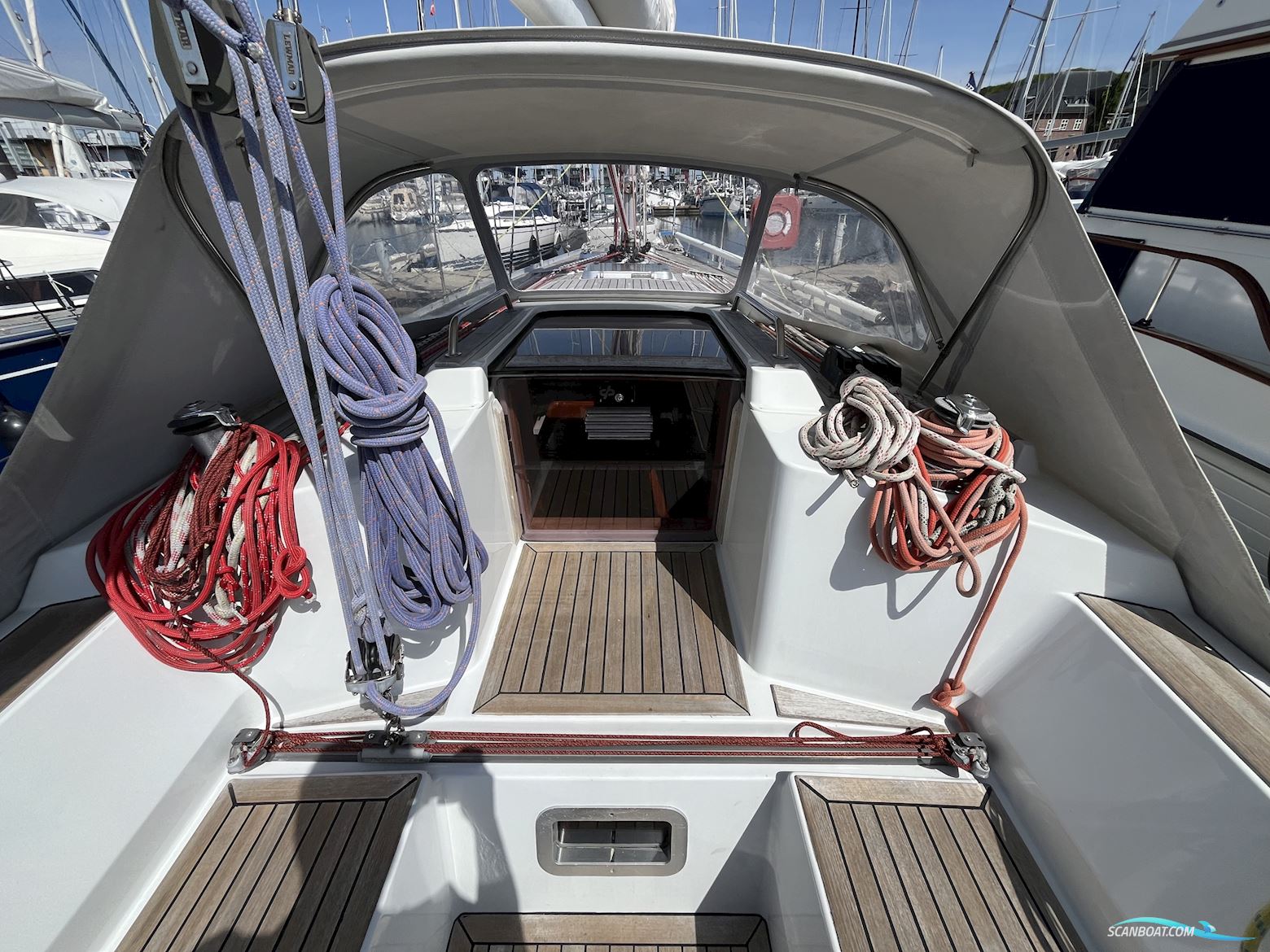 Grand Soleil 38