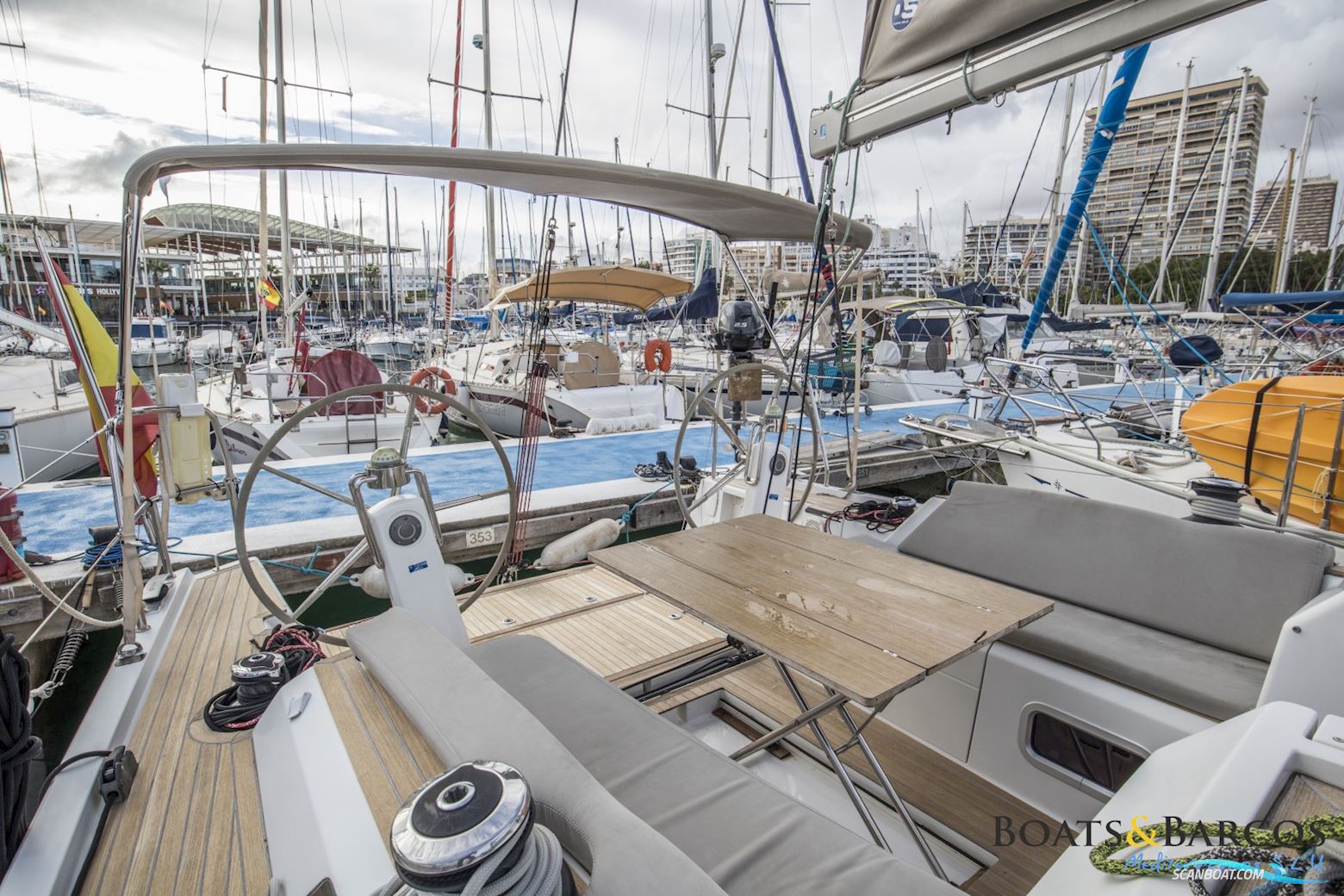 Grand Soleil 39