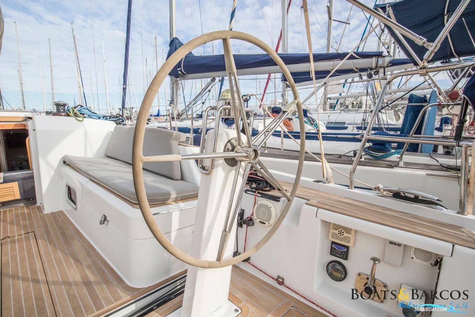 Grand Soleil 39