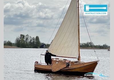 Grundel 600 Sejlbåd 1954, med Beta Marine motor, Holland