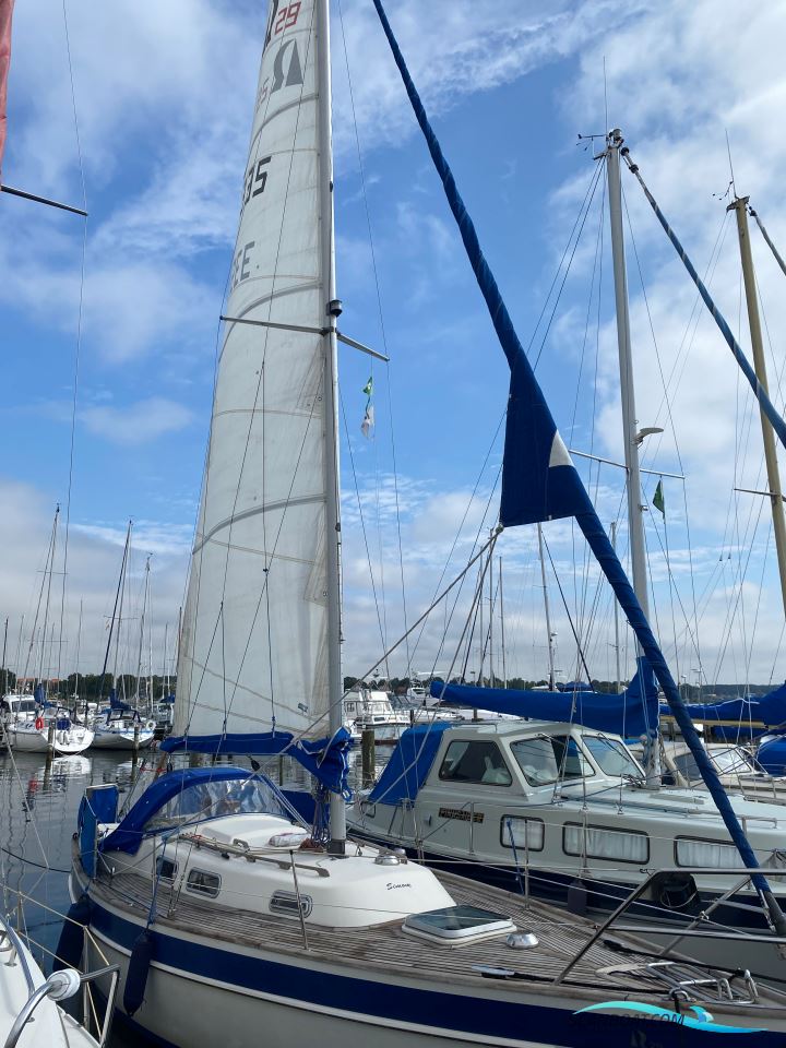 Hallberg Rassy 29 Sejlbåd 1986, med Volvo Penta D1-20 motor, Danmark