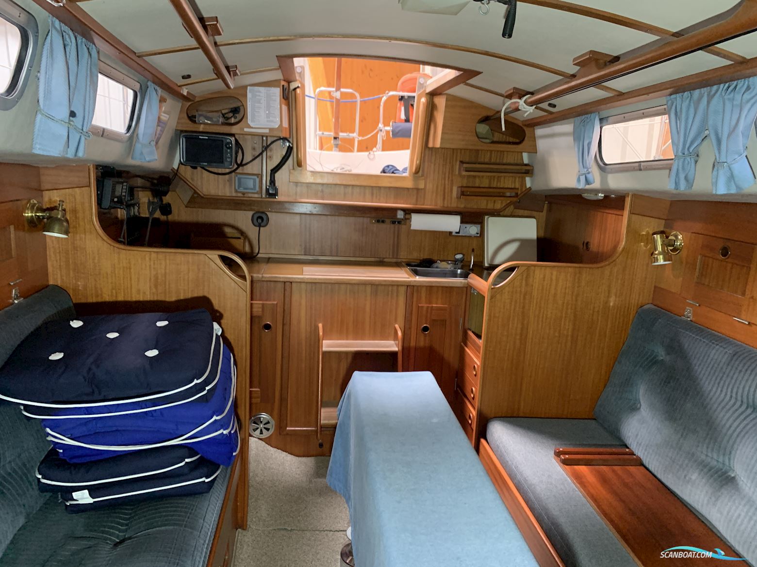 Hallberg-Rassy 29