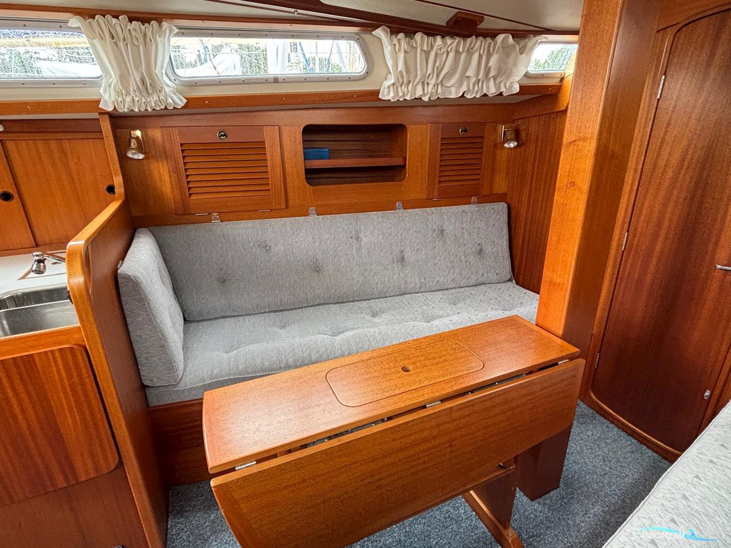 Hallberg-Rassy 31