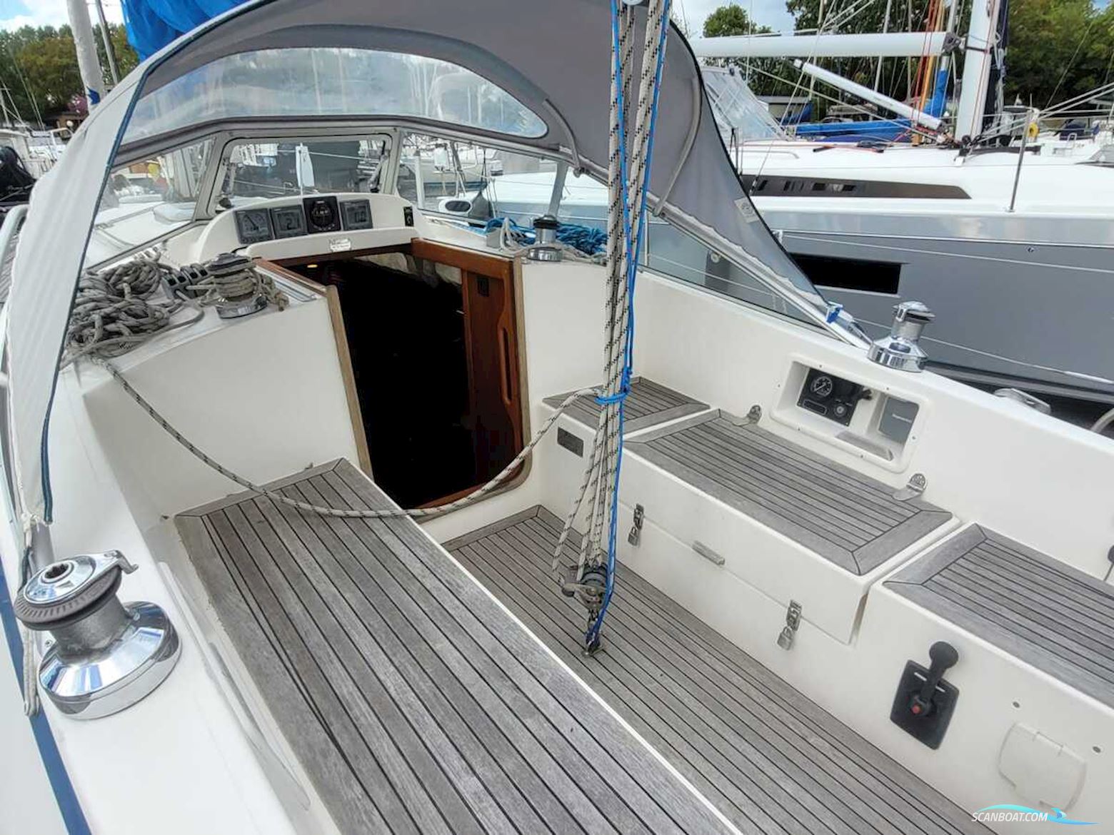 Hallberg Rassy 31