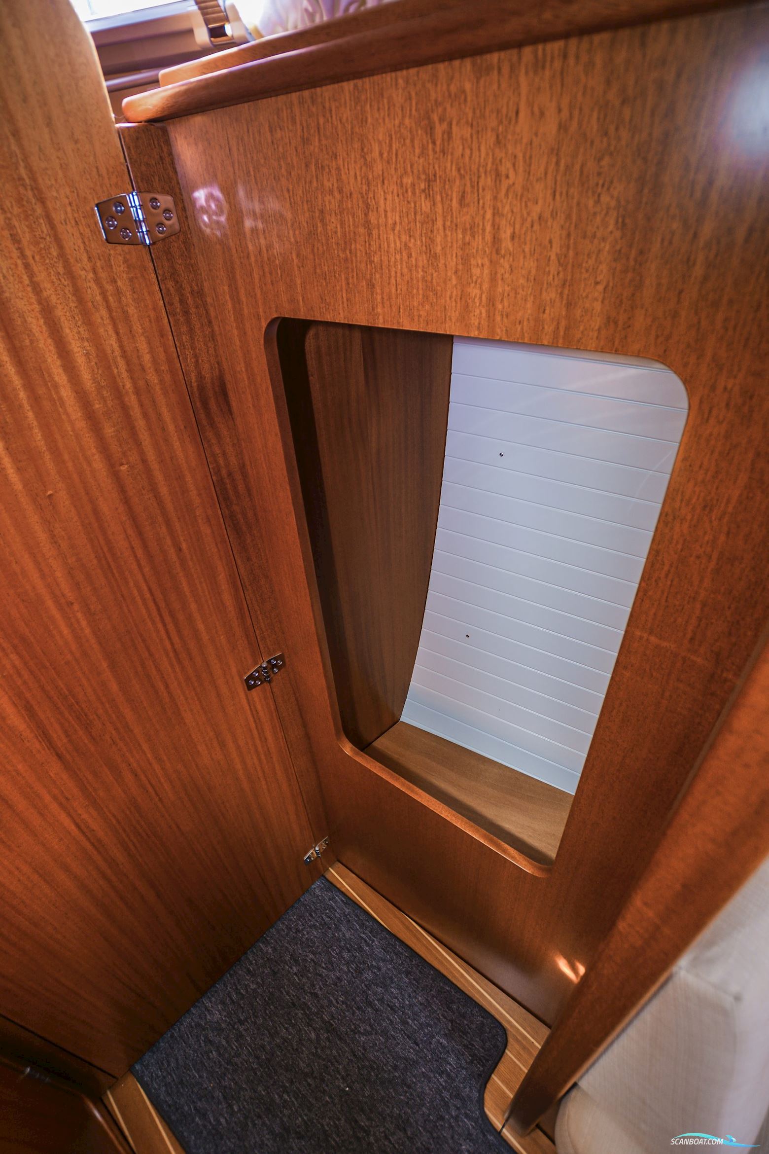 Hallberg-Rassy 310