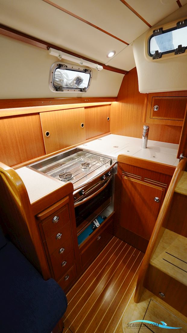 Hallberg-Rassy 310