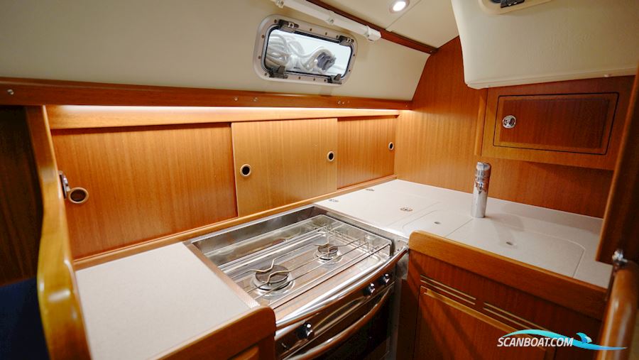 Hallberg-Rassy 310