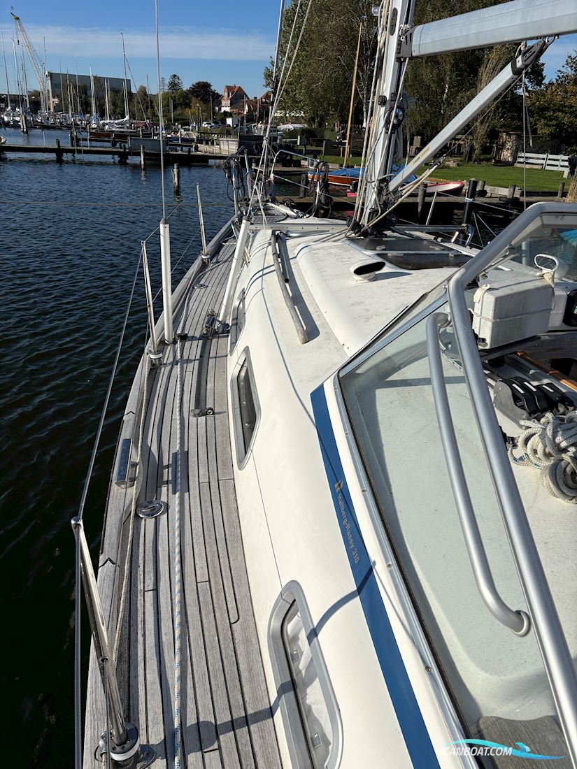Hallberg Rassy 310