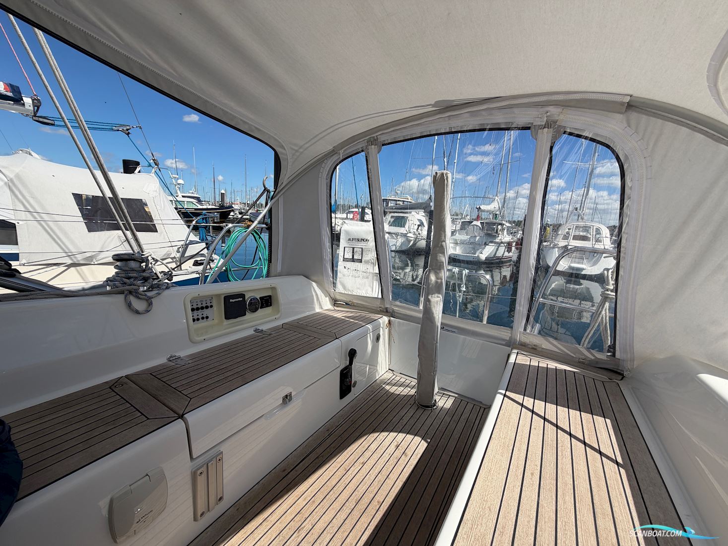 Hallberg Rassy 310