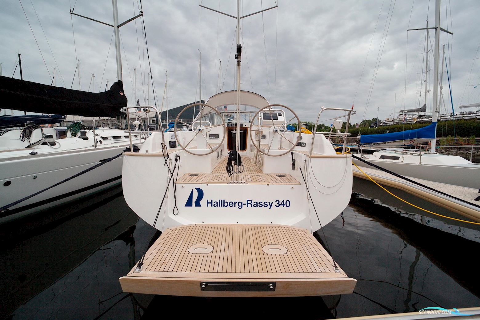 Hallberg-Rassy 34