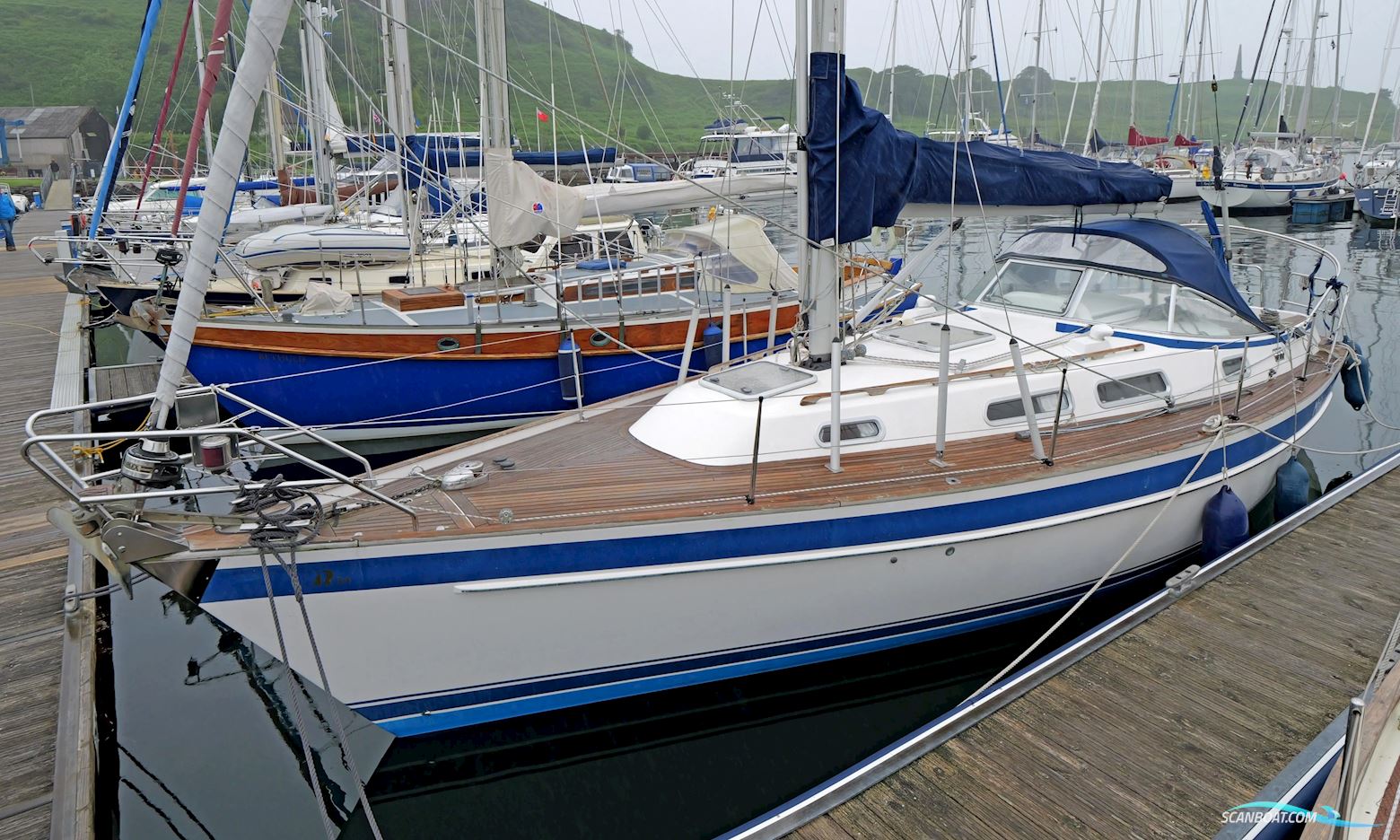 Hallberg Rassy 34
