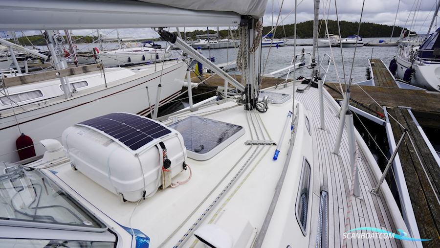 Hallberg-Rassy 34