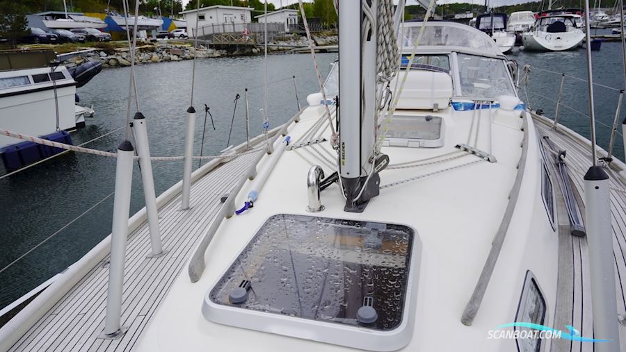Hallberg-Rassy 34