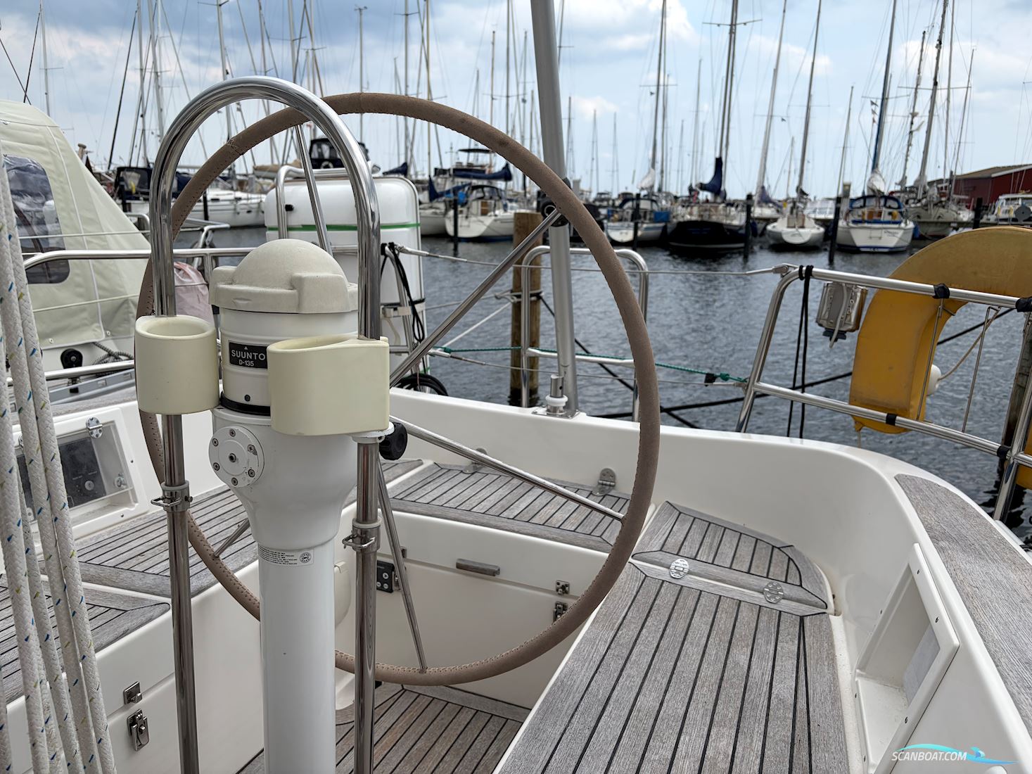 Hallberg-Rassy 34