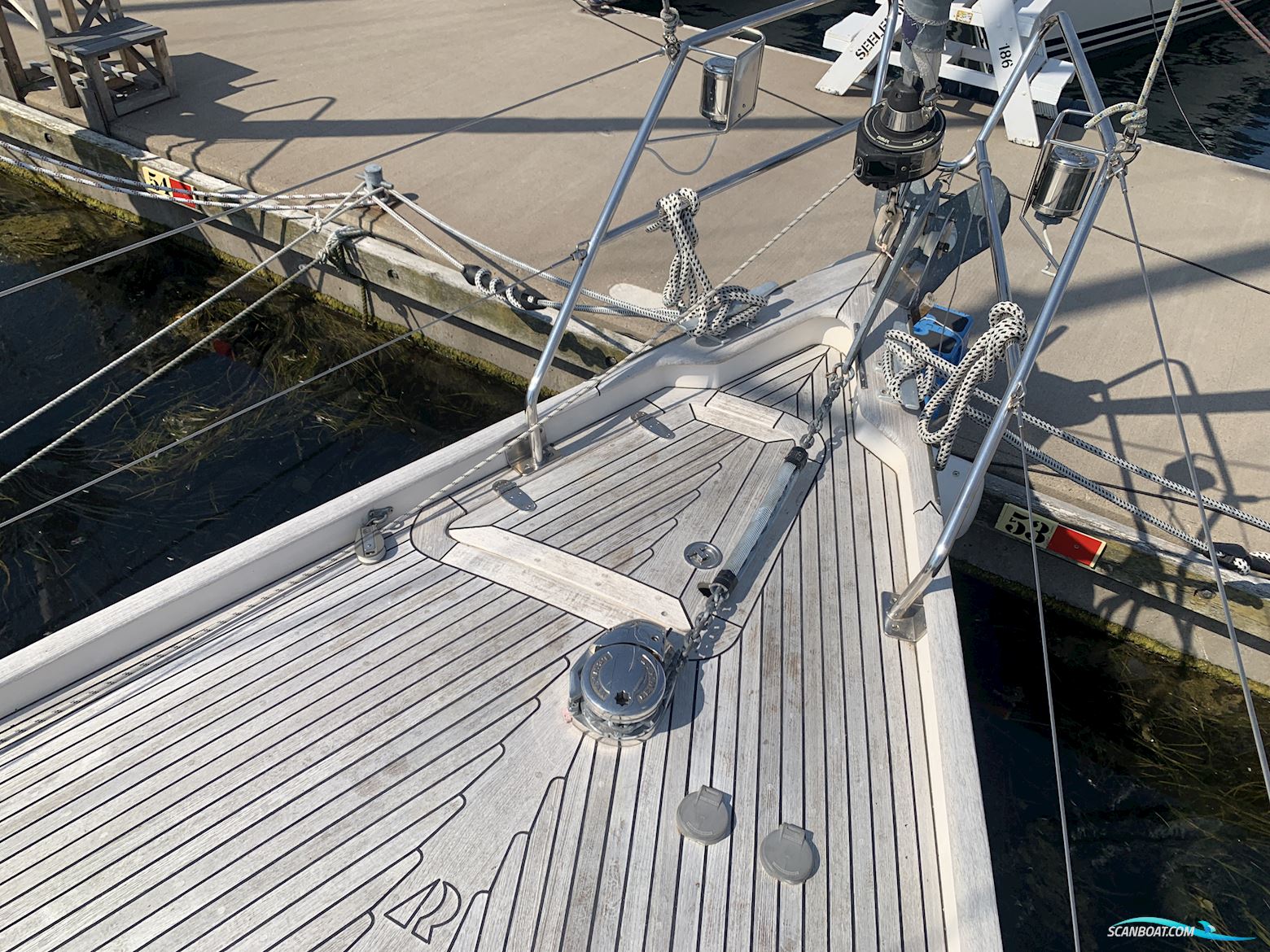 Hallberg-Rassy 34