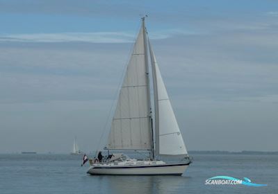 Hallberg Rassy 34 Sejlbåd 2000, med Volvo Penta MD2030 motor, Holland