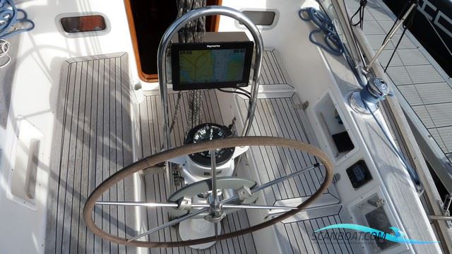 Hallberg Rassy 34