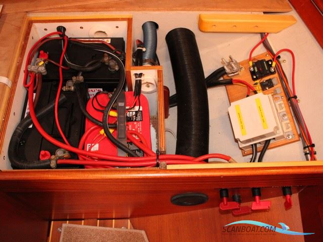 Hallberg Rassy 34