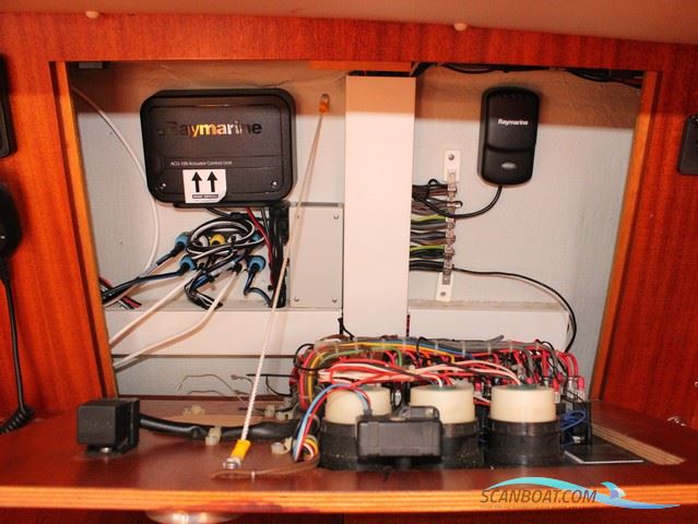 Hallberg Rassy 34
